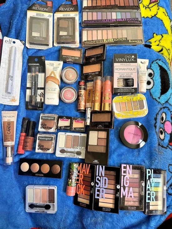 Other - Lot of Makeup